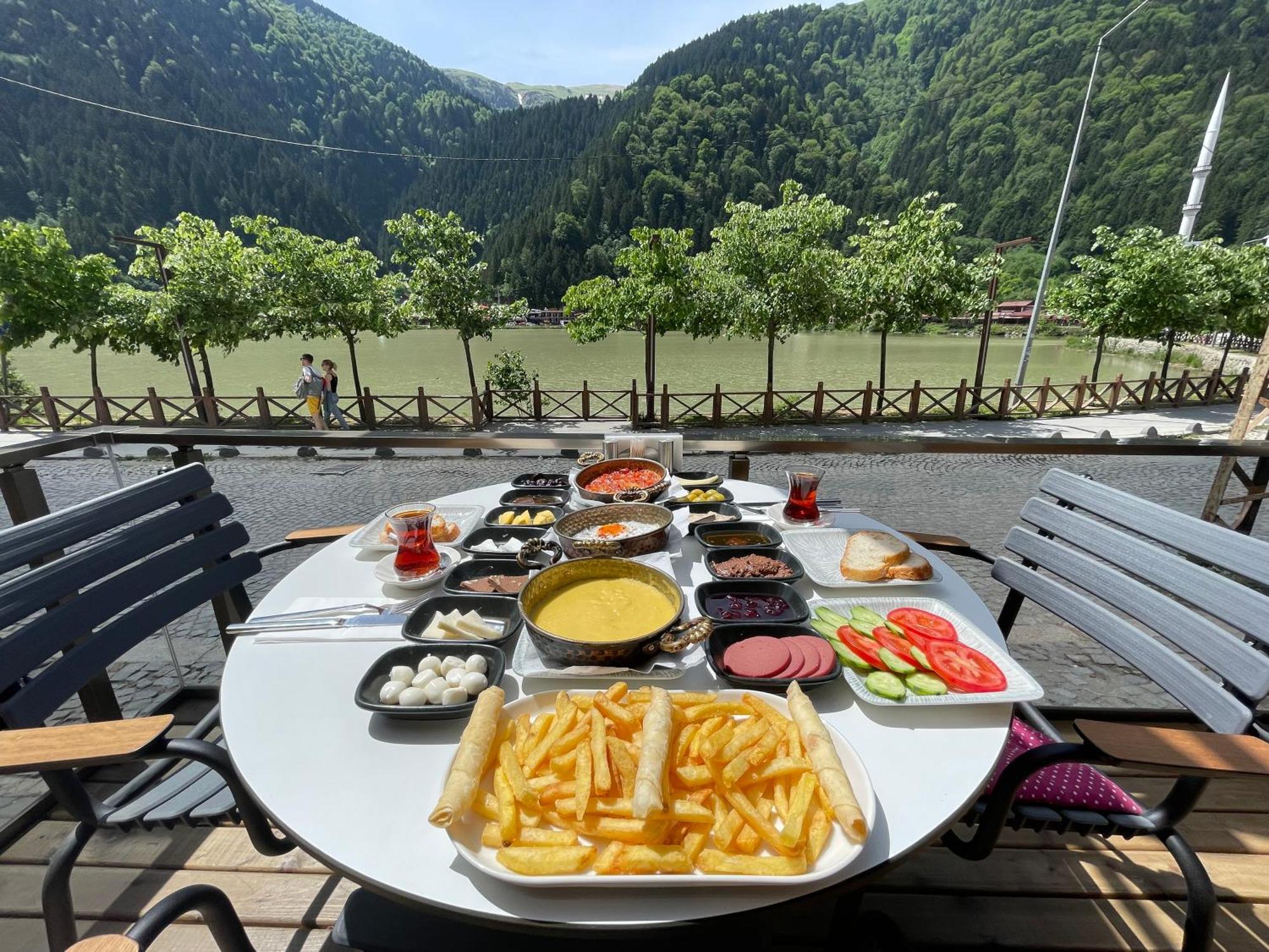 Ozkan Otel 乌宗 外观 照片